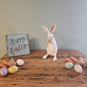 Easter Holiday Decor